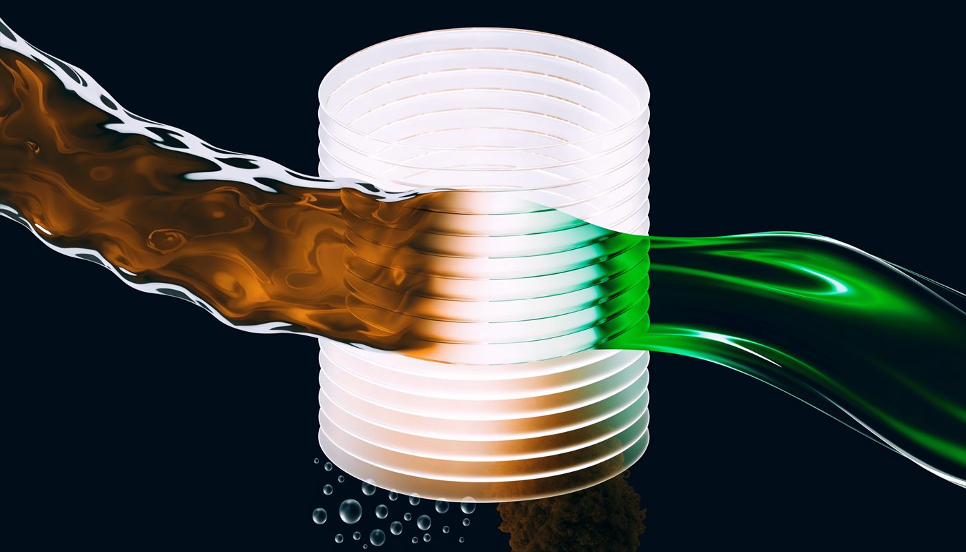 Illustration of fuel conditioning: clouded amber fuel entering a stack of filtration discs on the left and leaving clear on the right, with separated water and sediment falling below.